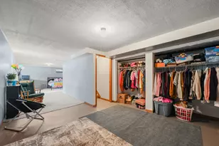 827 Walnut Ridge Trail, Lawrenceburg, IN 47025 - Photo 17