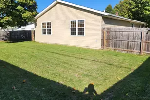 9046 Green Meadow Dr, Brookville, IN 47012 - Photo 9