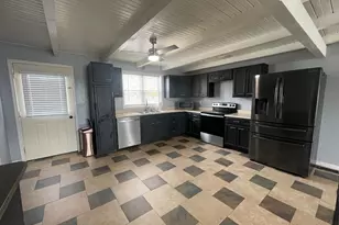 1350 S Ruth St, Rushville, IN 46173 - Photo 9