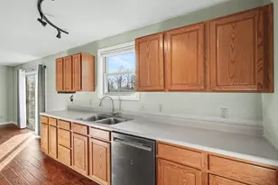 21121 Alpine Dr, Lawrenceburg, IN 47025 - Photo 9