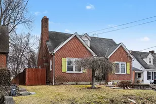 537 Hayes, Lawrenceburg, IN 47025 - Photo 3