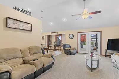 7904 S Sr 129 S, Versailles, IN 47042 - Photo 13