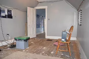 187 S Marion St, Holton, IN 47023 - Photo 7