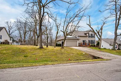 1193 Skyview Circle, Lawrenceburg, IN 47025 - Photo 3