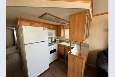 468 Lakeview Circle #468, Liberty, IN 47353 - Photo 7