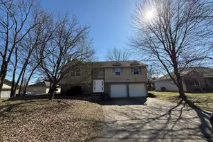 20642 Heather Ct, Lawrenceburg, IN 47025 - Photo 1