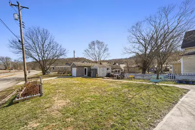 307 S Railroad Avenue, Aurora, IN 47001 - Photo 21