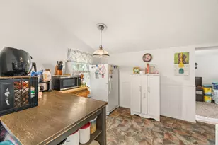 307 S Railroad Ave, Aurora, IN 47001 - Photo 7