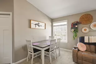 211 W Wind Ln, Lawrenceburg, IN 47025 - Photo 5