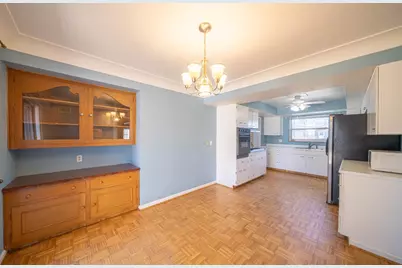 808 Sunnyside Ave, Aurora, IN 47001 - Photo 9