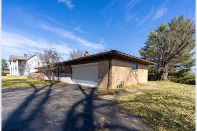 808 Sunnyside Ave, Aurora, IN 47001 - Photo 37