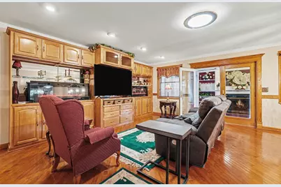 20902 Ridgecliff Court, Lawrenceburg, IN 47025 - Photo 9