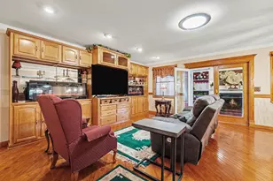 20902 Ridgecliff Ct, Lawrenceburg, IN 47025 - Photo 9