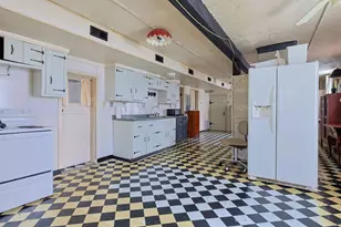 5104 Walnut St, New Trenton, IN 47035 - Photo 7