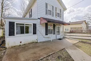 5104 Walnut St, New Trenton, IN 47035 - Photo 3