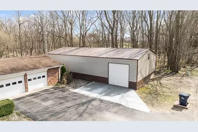2504 S County Road 160 W, Connersville, IN 47331 - Photo 11