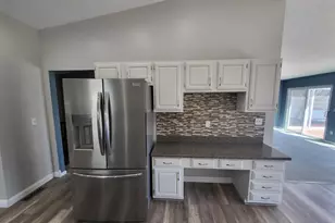 1331 Heidi Haven Dr, Lawrenceburg, IN 47025 - Photo 7