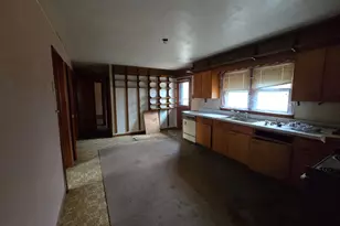 1926 Little Bear Rd, Connersville, IN 47331 - Photo 13