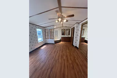 15009 Canary St, Brookville, IN 47012 - Photo 9