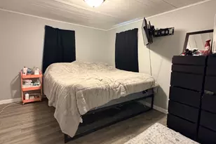 917 N Anderson St, Greensburg, IN 47240 - Photo 5