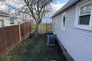 917 N Anderson St, Greensburg, IN 47240 - Photo 13