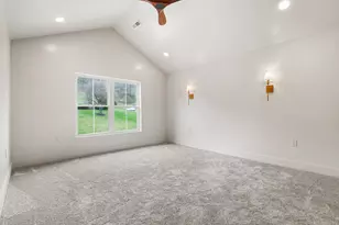 18458 Sycamore Woods Dr, Lawrenceburg, IN 47025 - Photo 23