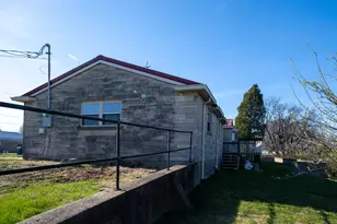 816 Bode Dr, Lawrenceburg, IN 47025 - Photo 5