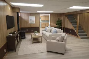 315 Nieman St, Sunman, IN 47041 - Photo 9