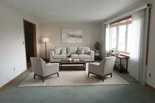 315 Nieman St, Sunman, IN 47041 - Photo 3