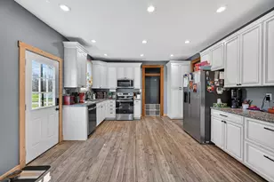 9935 Front St, Dillsboro, IN 47018 - Photo 7