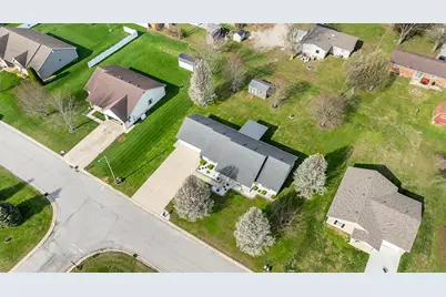 1121 S Sunset Strip, Versailles, IN 47042 - Photo 37