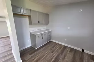 7490 Tapps Ridge Rd, Vevay, IN 47043 - Photo 9