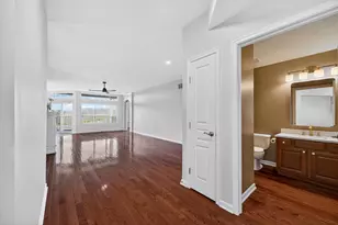 103 Riverscape Ct, Lawrenceburg, IN 47025 - Photo 5