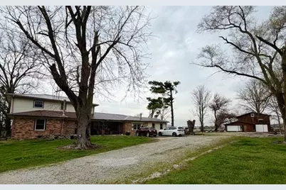 7568 N Old US Highway 421, Saint Paul, IN 47272 - Photo 1