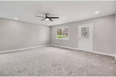 1207 Montclair Court, Lawrenceburg, IN 47025 - Photo 5