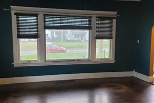 546 Nowlin Ave, Lawrenceburg, IN 47025 - Photo 7