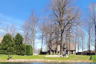 1018 S 3 Mile Rd, Batesville, IN 47006 - Photo 9