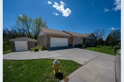 744 Randy Ave, Lawrenceburg, IN 47025 - Photo 7