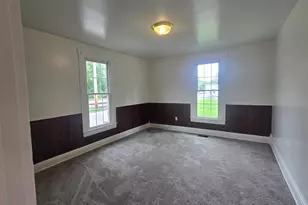 504 Railroad Ave, Aurora, IN 47001 - Photo 7