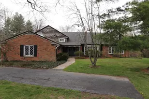 1 Crosstie Ln, Batesville, IN 47006 - Photo 1