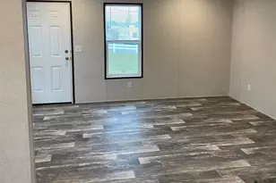 18 W Butler St, Brookville, IN 47012 - Photo 5