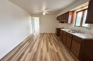 716 W Walnut St, Greensburg, IN 47240 - Photo 5