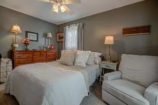 1648 Brookridge Cir Dr, Lawrenceburg, IN 47025 - Photo 19