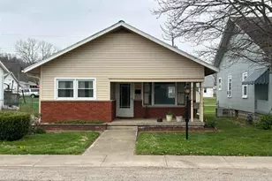 724 W 22nd St, Connersville, IN 47331 - Photo 3