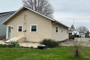 724 W 22nd St, Connersville, IN 47331 - Photo 27