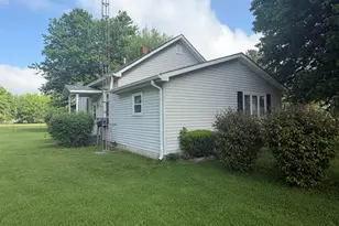 10770 N Stephens Ln E, Sunman, IN 47041 - Photo 5