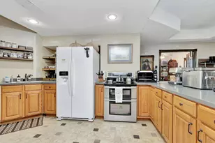18321 Marlowes Dr, Aurora, IN 47001 - Photo 35