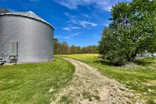 18049 Stone Church Rd, Laurel, IN 47024 - Photo 27