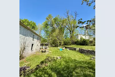 111 W Baltimore Street, Laurel, IN 47024 - Photo 15