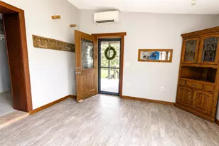 5064 Volk Rd, Cedar Grove, IN 47016 - Photo 3